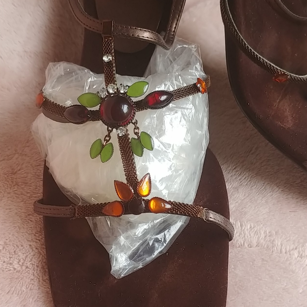 Elegant high heal shoes